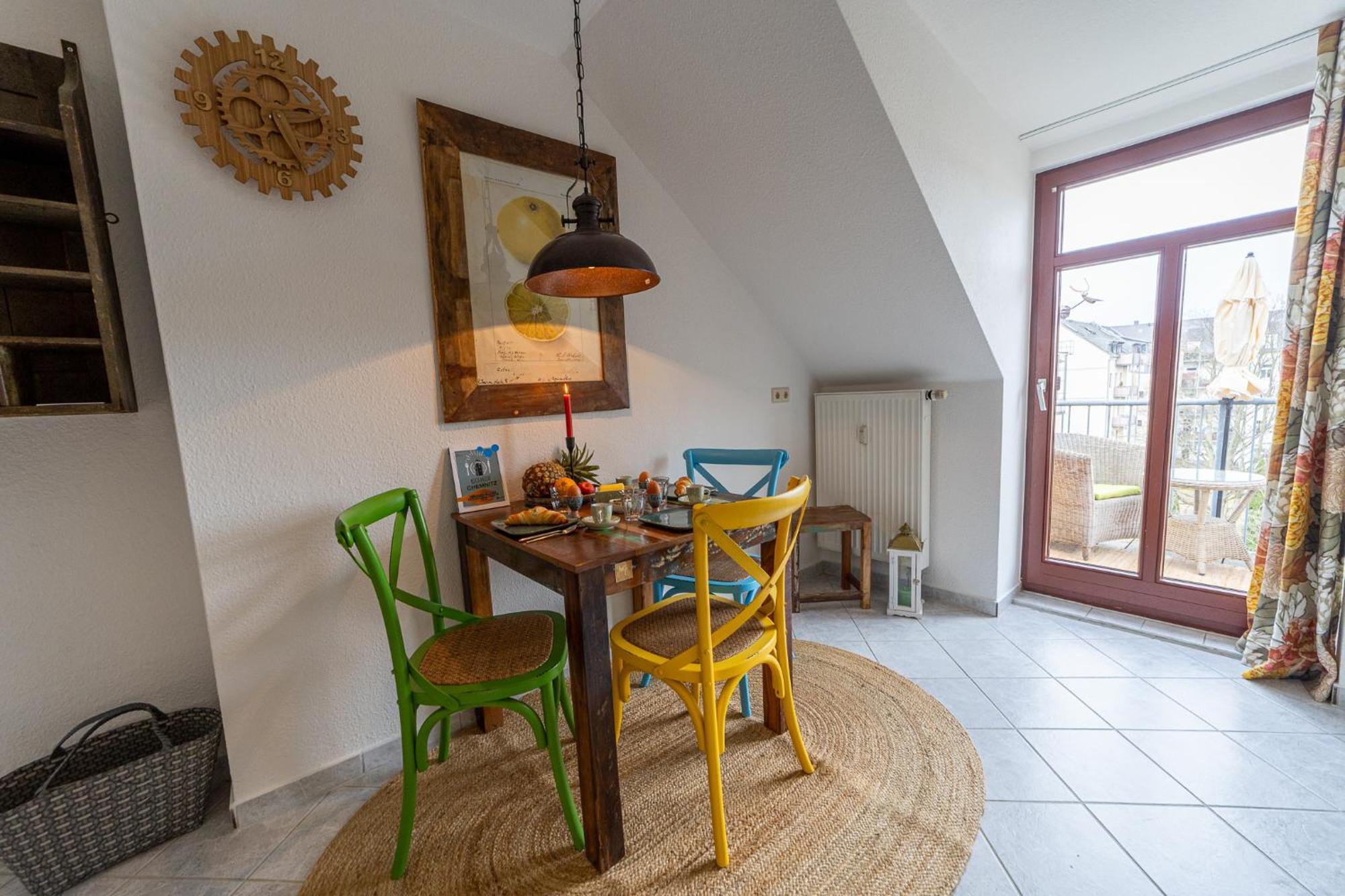 Schlossberg-Domizil Mit Weitblick - Arbeitsplatz, Balkon, Netflix, Badewanne & Yogamatte Chemnitz Exterior photo